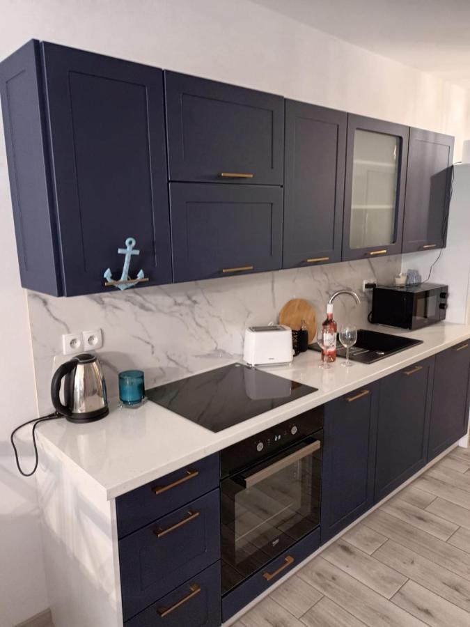 Lebskie Zacisze - Apartamenty Lebska Ostoja- Piaskowa Zarnowska Exterior foto